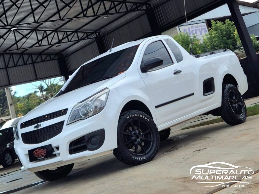 Chevrolet Montana LS